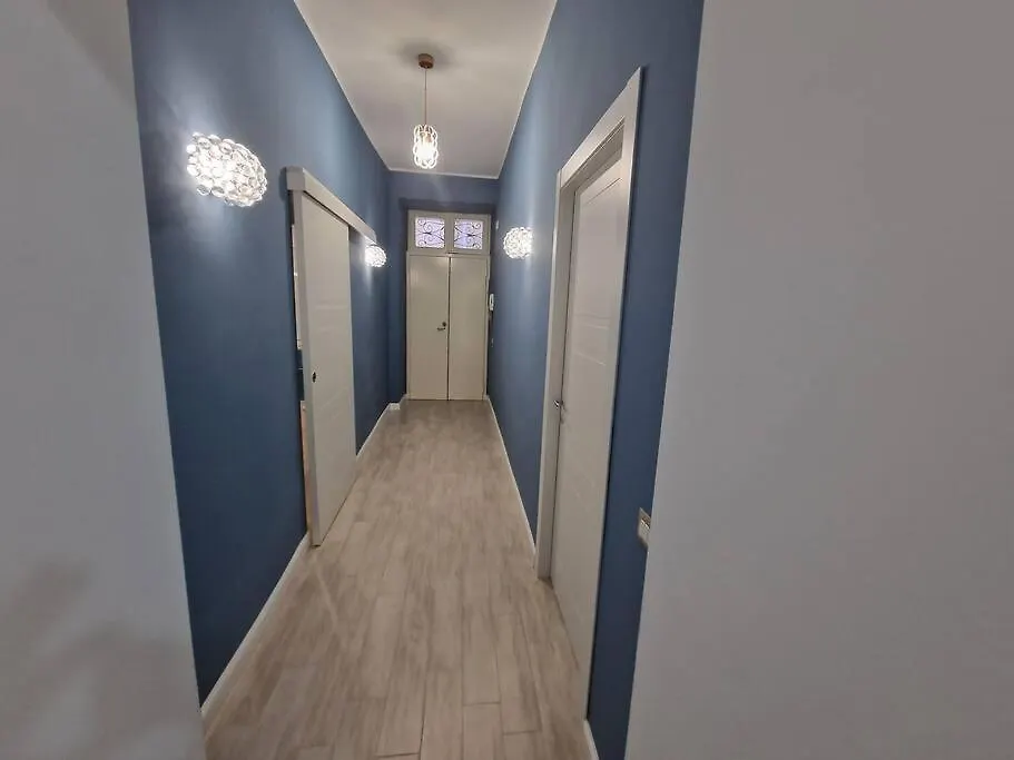 Pastel Blue House X 5 People In Corso Above Metro Montesanto Apartment Naples Italy