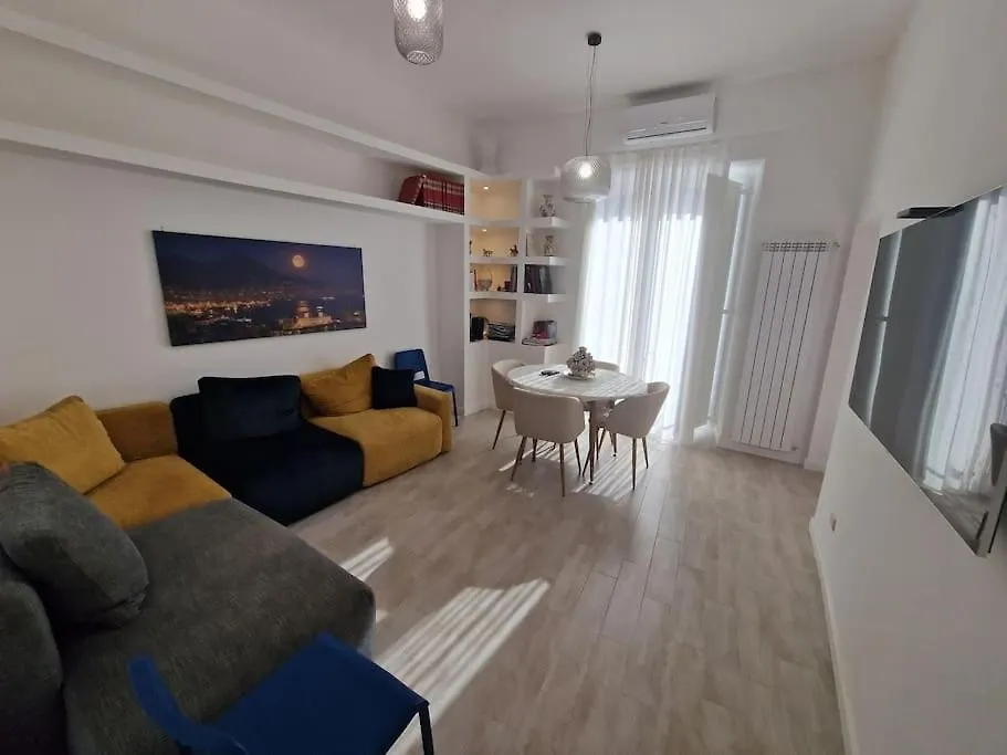 Pastel Blue House X 5 People In Corso Above Metro Montesanto Apartment Naples 0*,  Italy